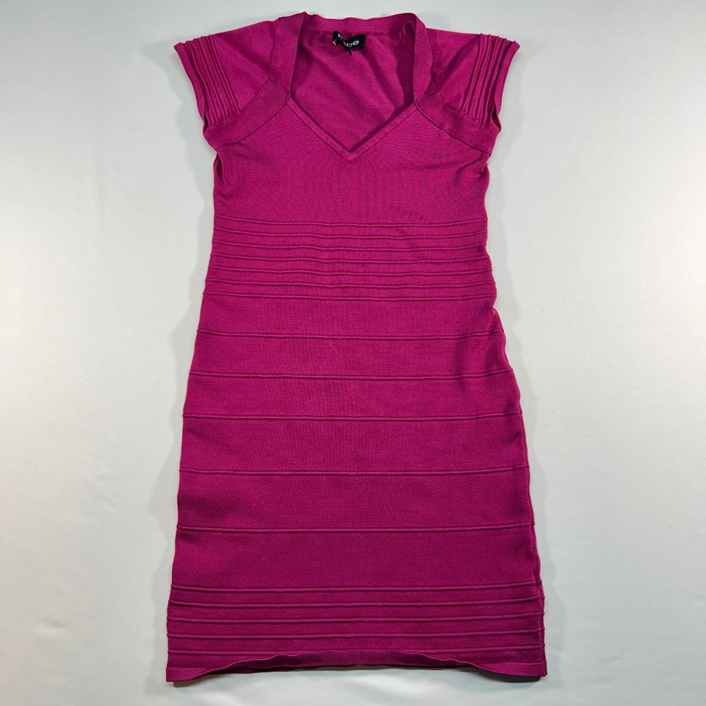Bebe Magenta Pink Bandage Knit VNeck Cap Sleeve Mini Bodycon Dress Womens Size M